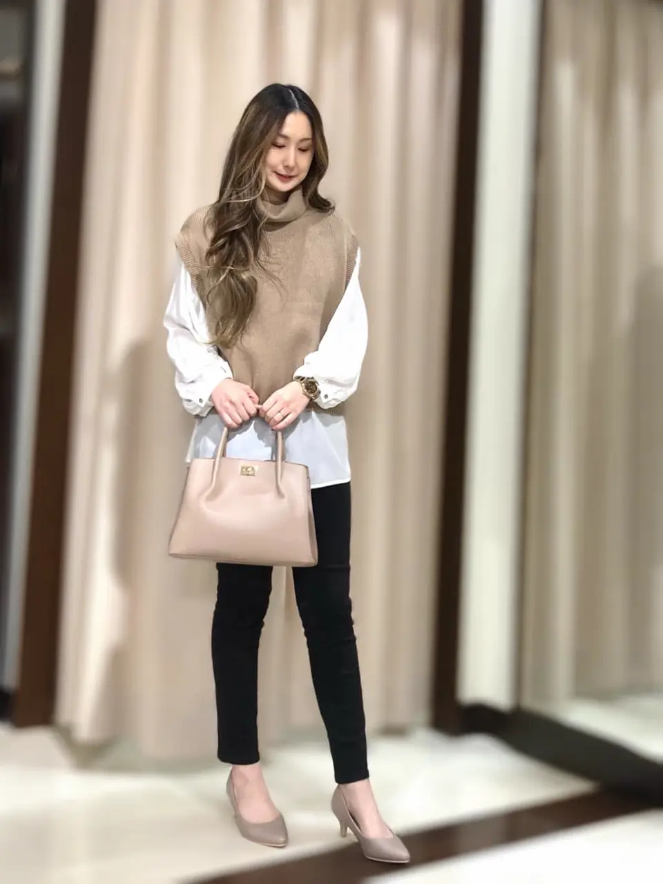 ANY SIS STAFF コーディネート画像