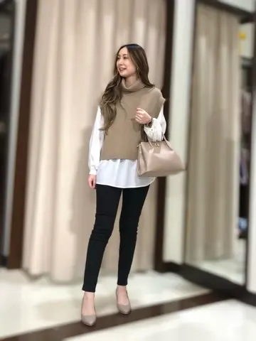 ANY SIS STAFF コーディネート画像