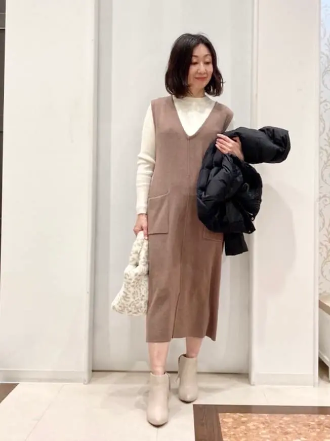 ANY SIS スタッフ コーディネート画像