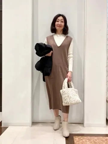 ANY SIS スタッフ コーディネート画像