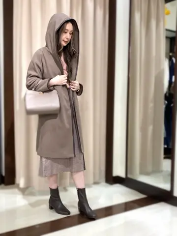 ANY SIS STAFF コーディネート画像