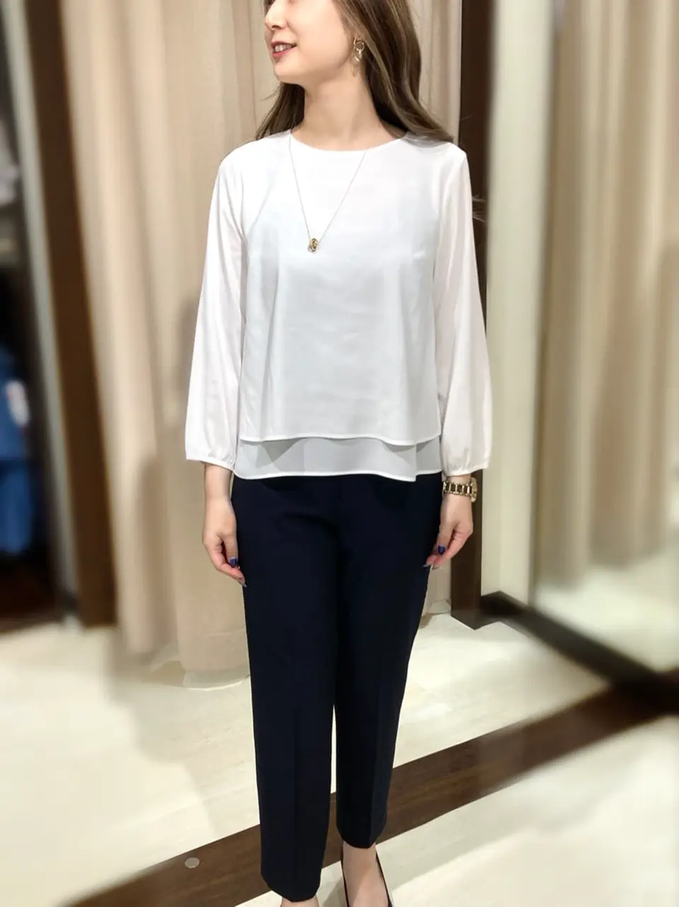 ANY SIS STAFF コーディネート画像