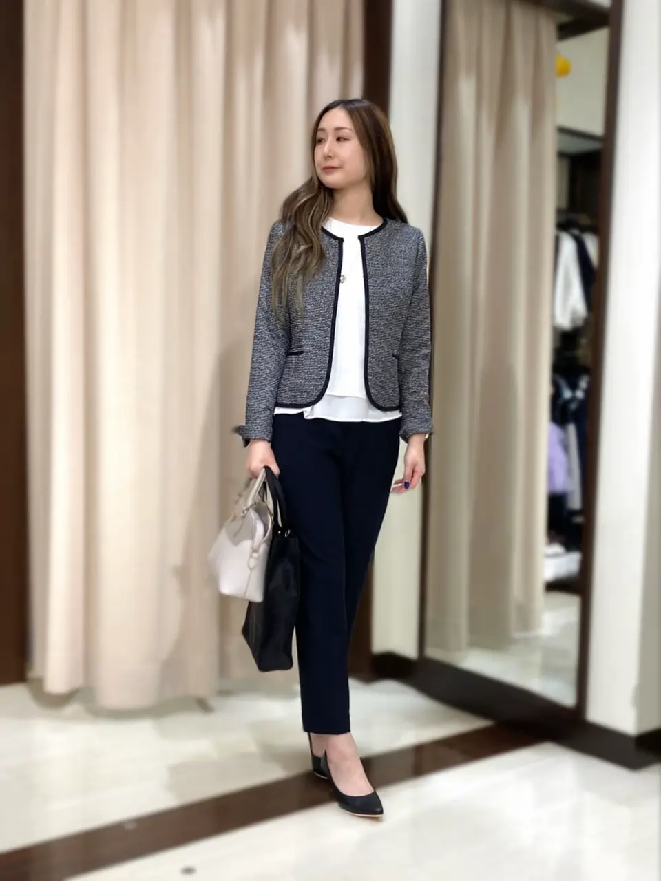 ANY SIS STAFF コーディネート画像