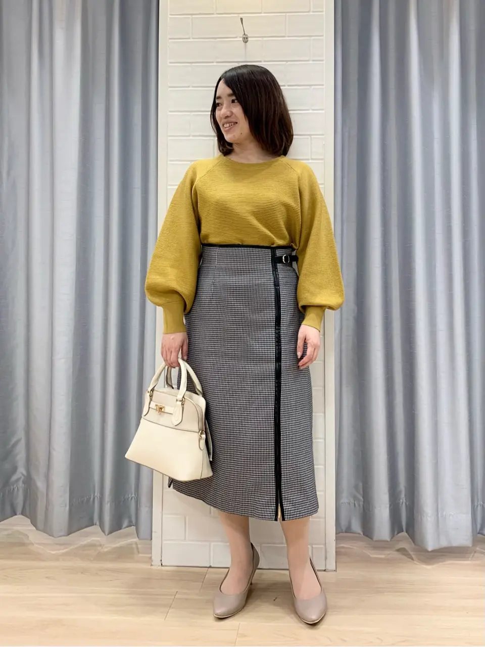 ANY SIS 丸岡 コーディネート画像