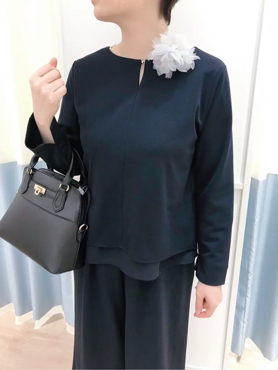 ANY SIS スタッフ コーディネート画像