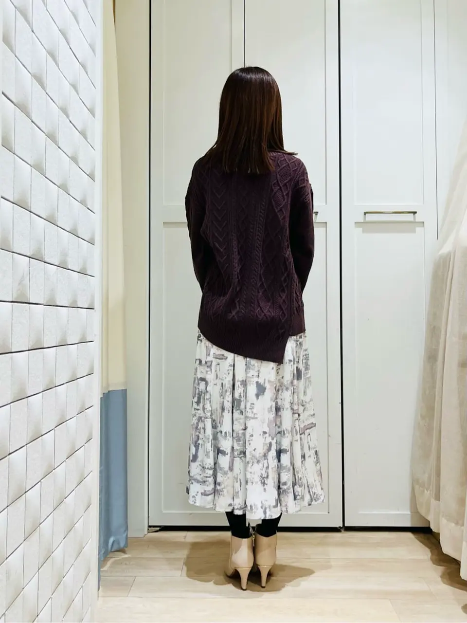 ANY SIS スタッフ コーディネート画像