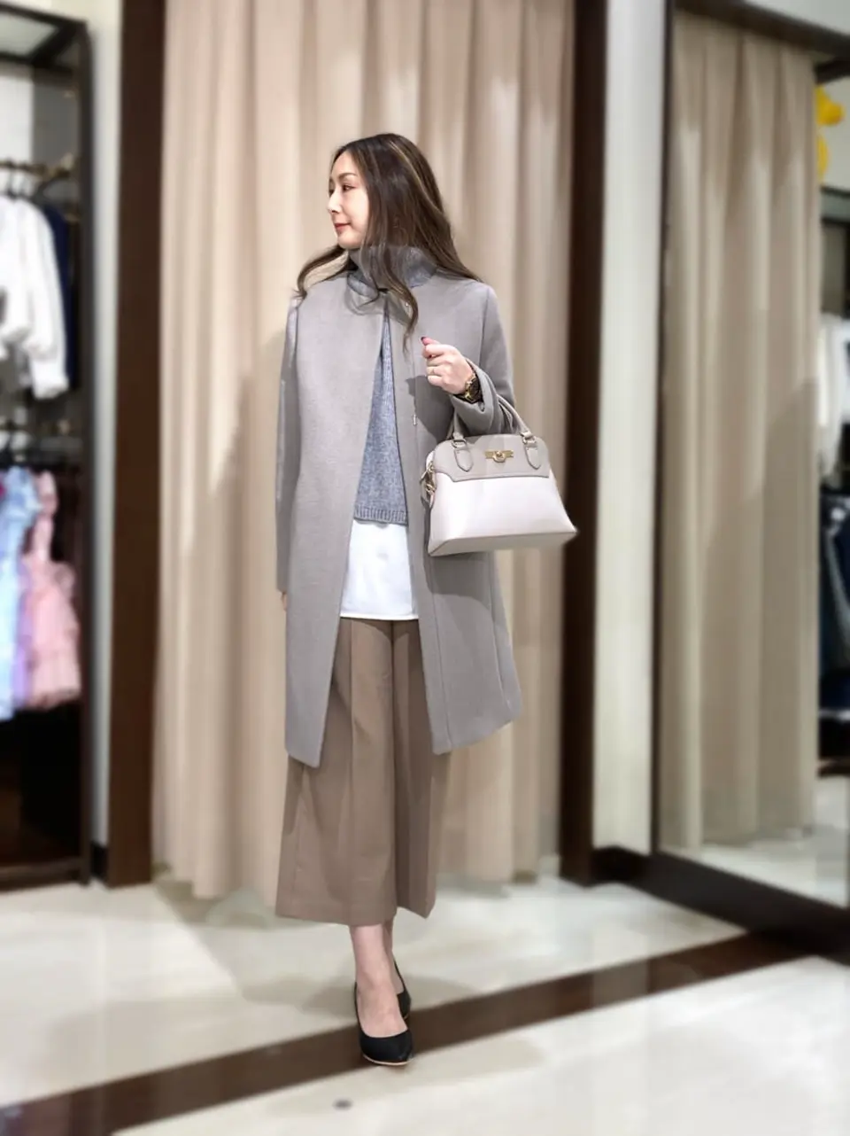 ANY SIS STAFF コーディネート画像