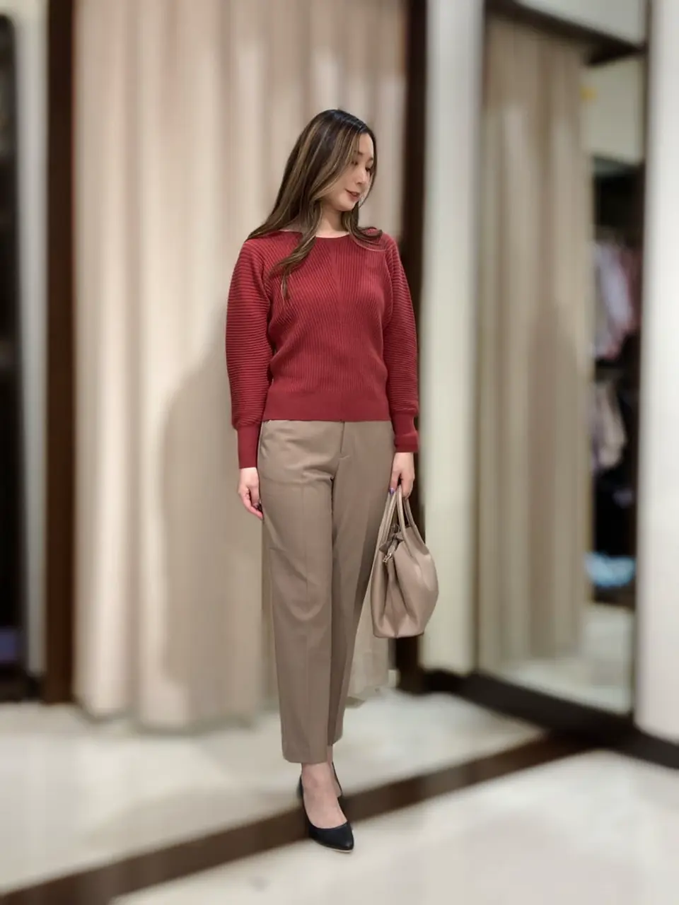 ANY SIS STAFF コーディネート画像