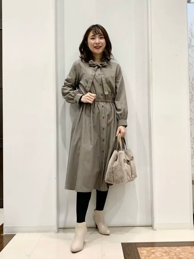 ANY SIS 横田 コーディネート画像