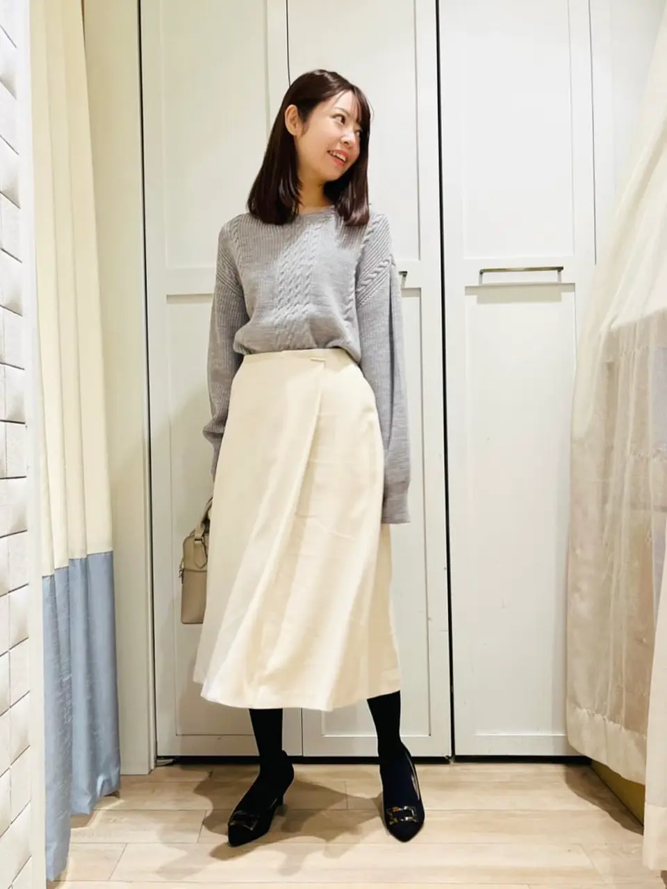 ANY SIS スタッフ コーディネート画像