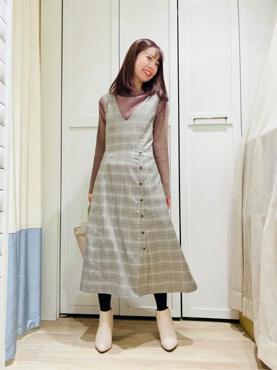 ANY SIS スタッフ コーディネート画像