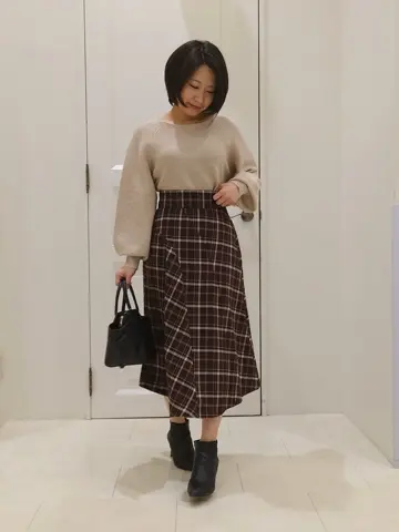 ANY SIS スタッフ コーディネート画像