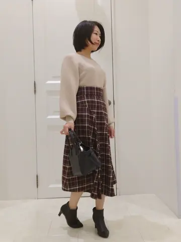 ANY SIS スタッフ コーディネート画像