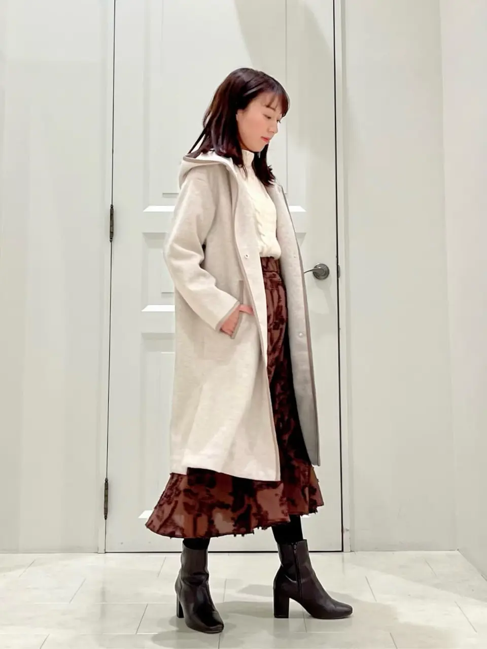 ANY SIS スタッフ コーディネート画像