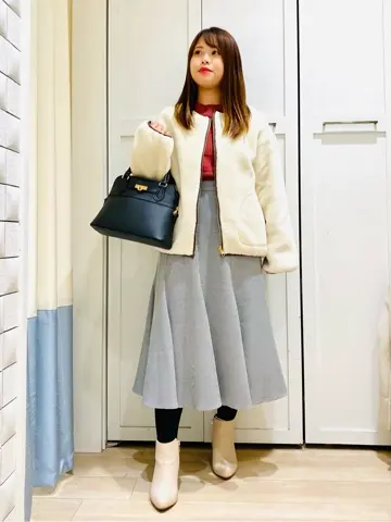 ANY SIS スタッフ コーディネート画像