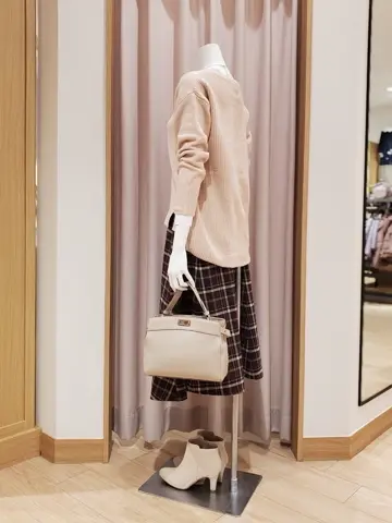 ANY SIS 岩田 コーディネート画像