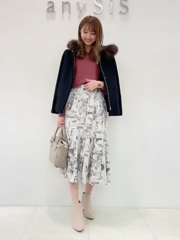 ANY SIS スタッフ コーディネート画像