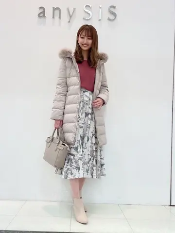 ANY SIS スタッフ コーディネート画像