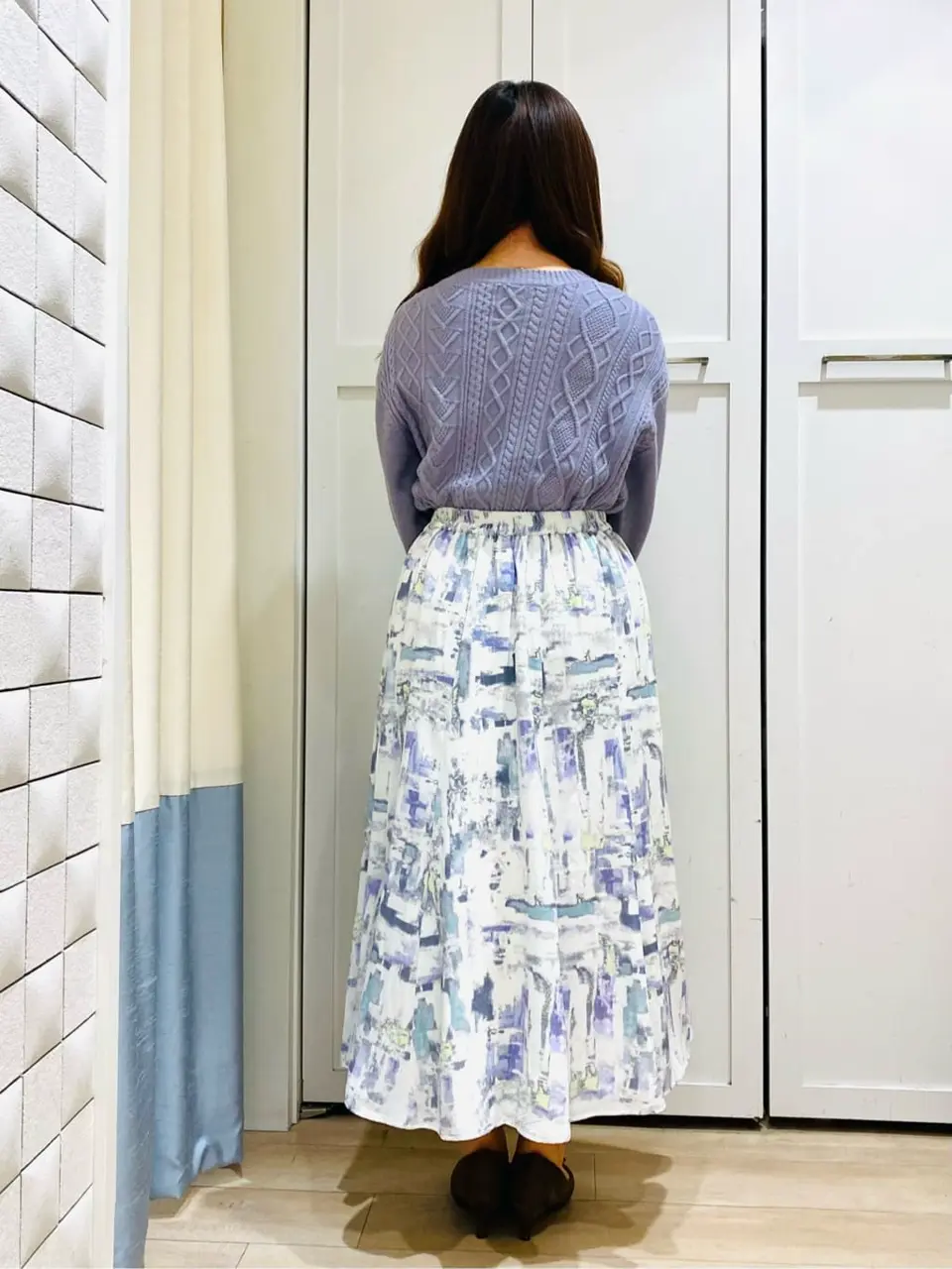 ANY SIS スタッフ コーディネート画像