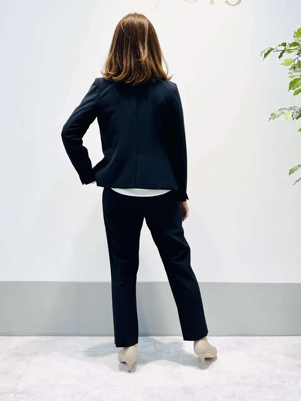 ANY SIS 岡本 コーディネート画像