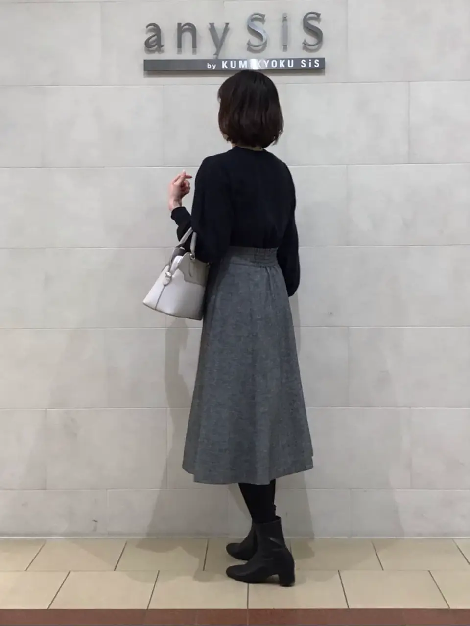 ANY SIS 髙橋 コーディネート画像