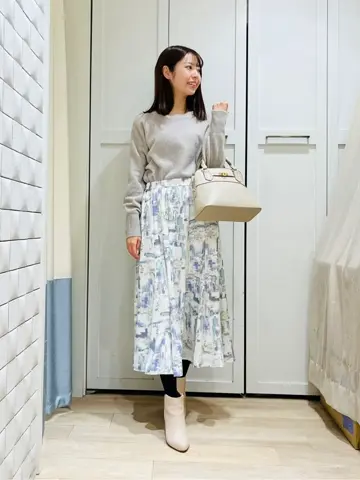 ANY SIS スタッフ コーディネート画像