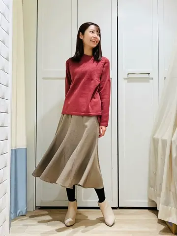 ANY SIS スタッフ コーディネート画像