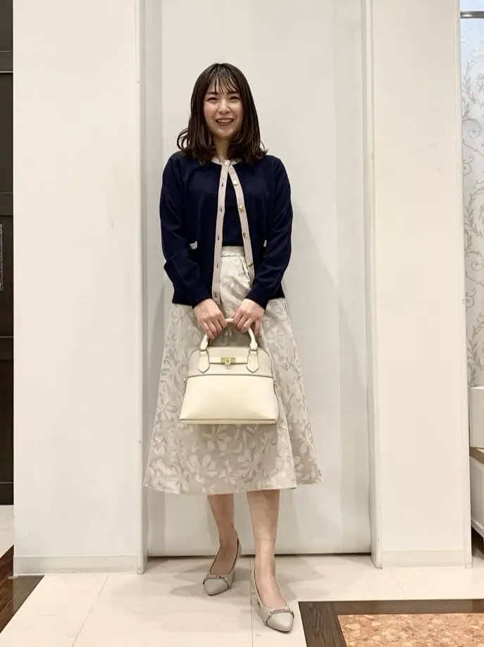 ANY SIS 横田 コーディネート画像