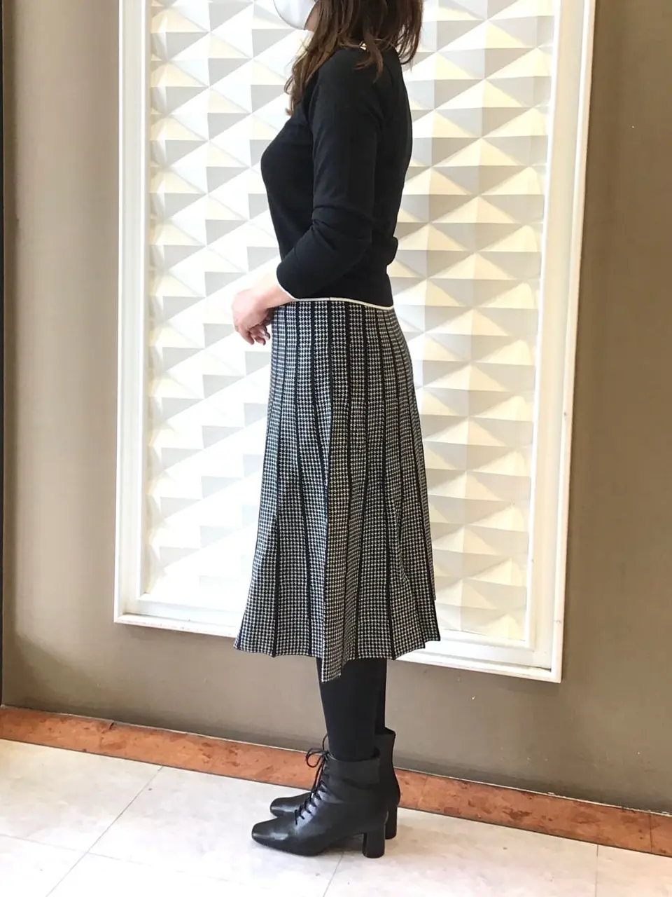 ANY SIS スタッフ コーディネート画像