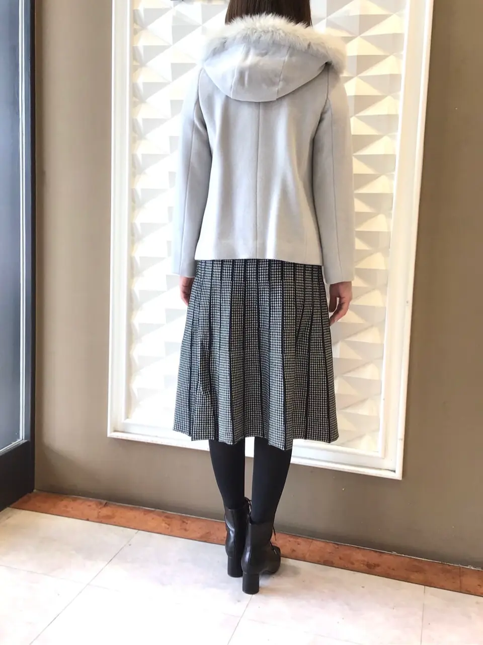 ANY SIS スタッフ コーディネート画像