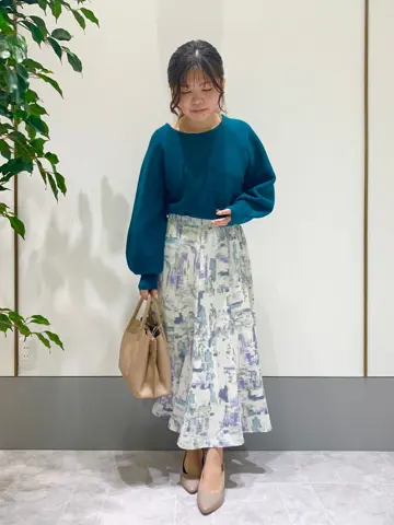 ANY SIS スタッフ コーディネート画像