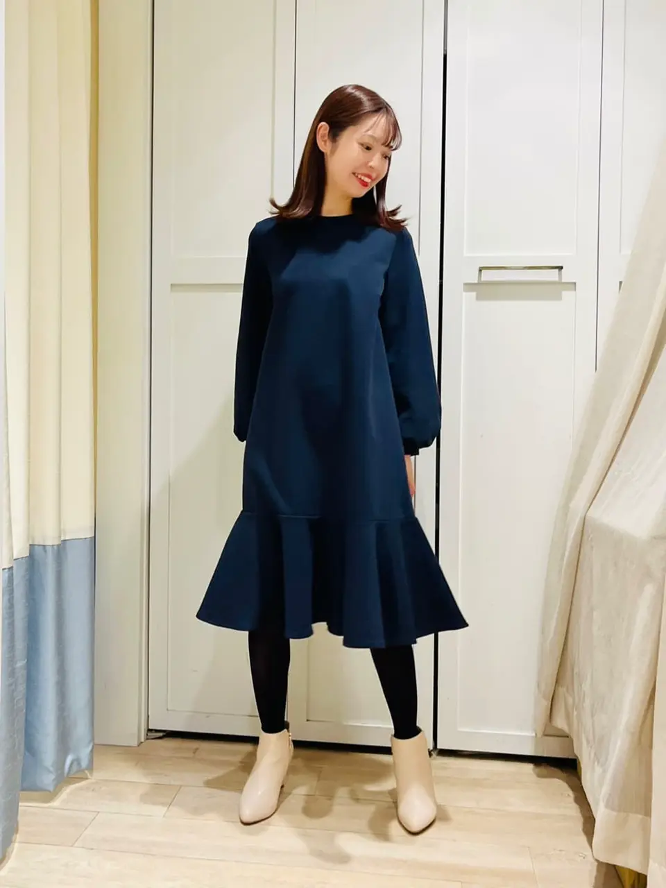 ANY SIS スタッフ コーディネート画像