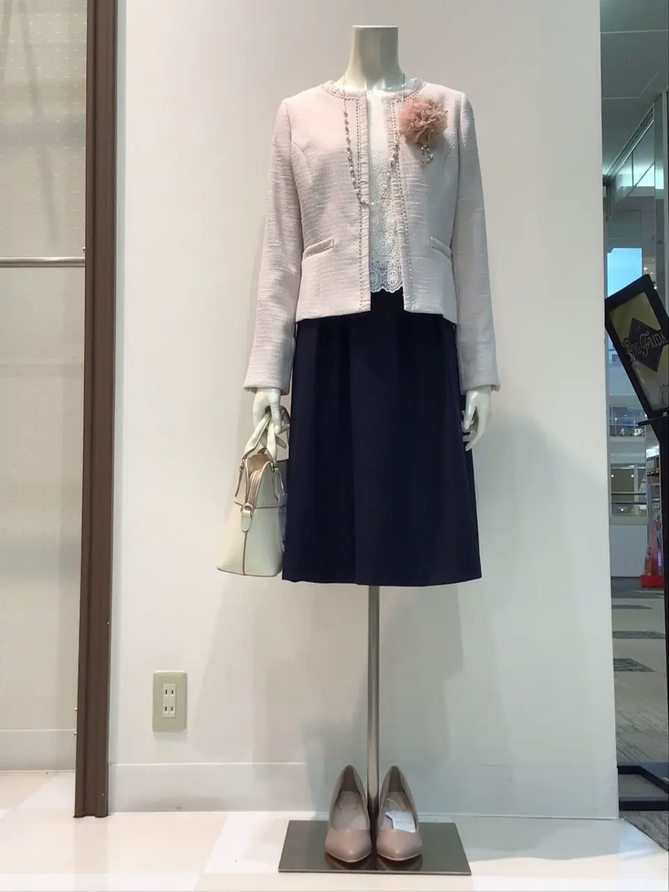 ANY SIS 布川 コーディネート画像