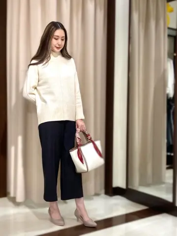 ANY SIS STAFF コーディネート画像