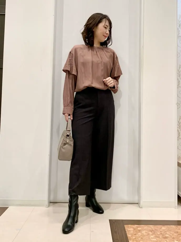 ANY SIS 横田 コーディネート画像