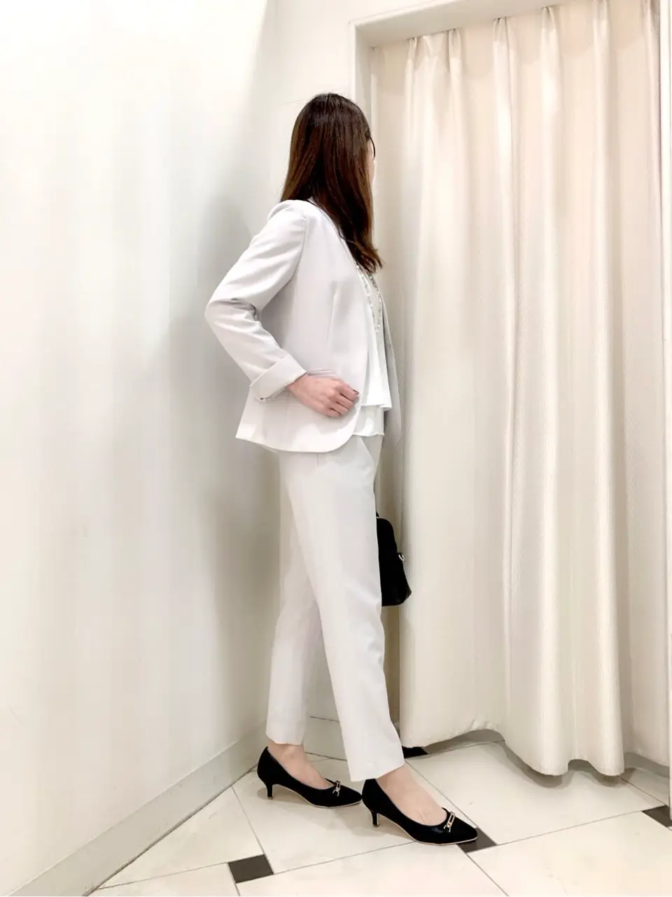 ANY SIS 金井 コーディネート画像