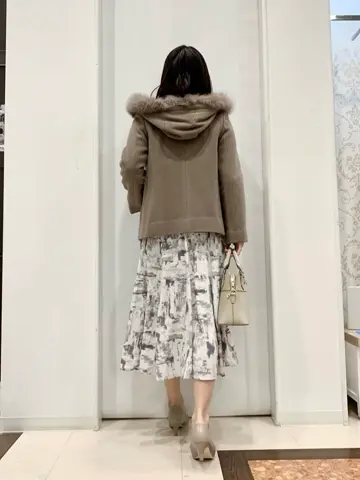 ANY SIS 横田 コーディネート画像