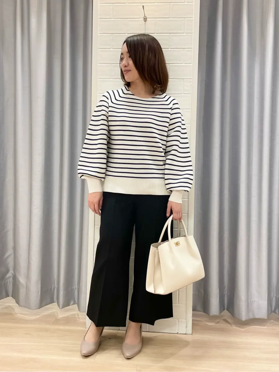 ANY SIS 丸岡 コーディネート画像