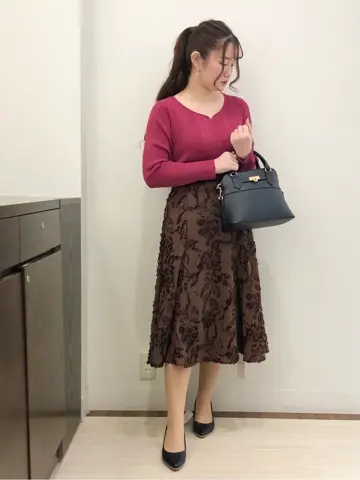 ANY SIS スタッフ コーディネート画像