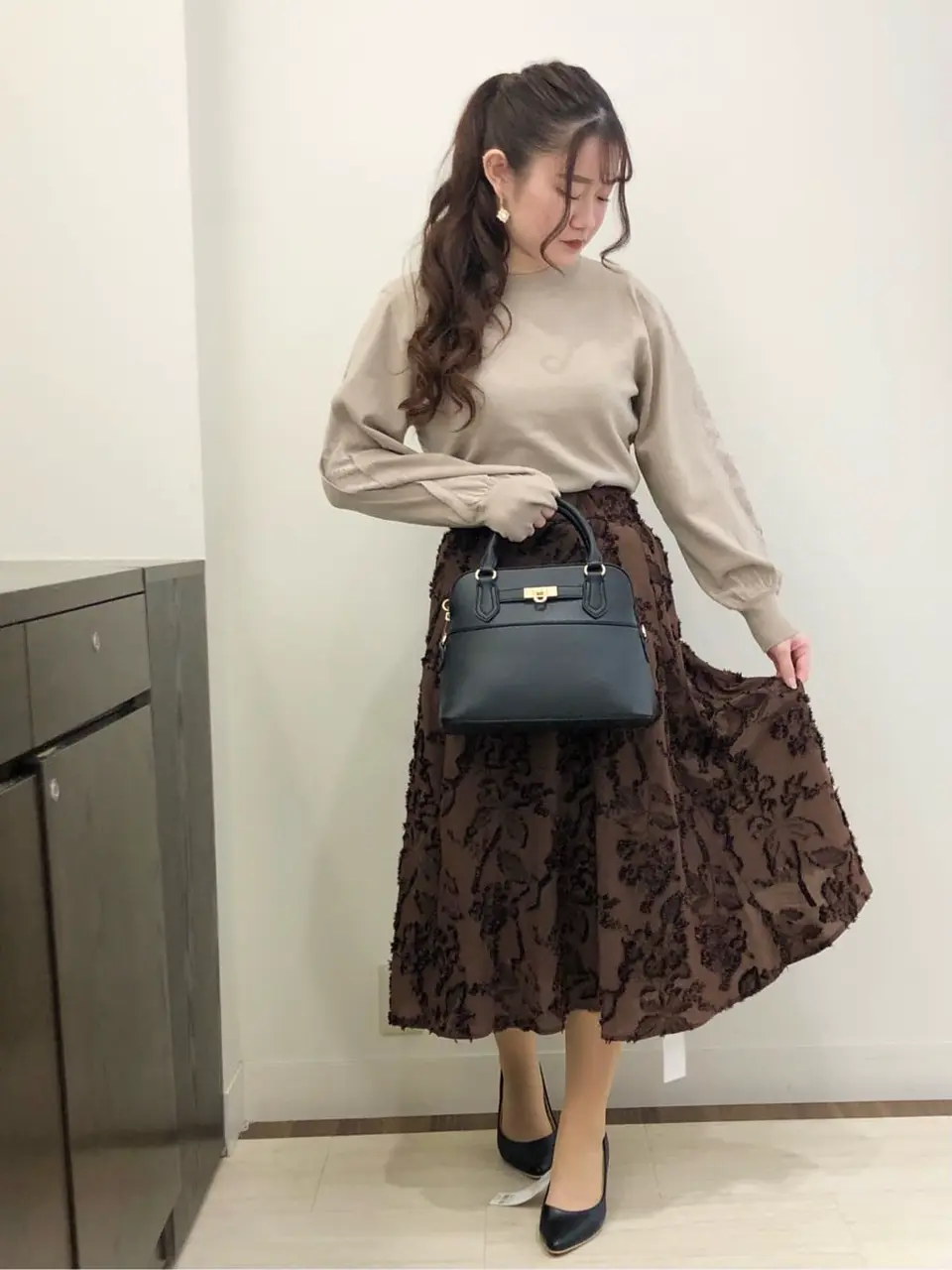 ANY SIS スタッフ コーディネート画像