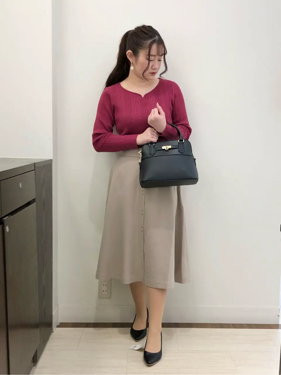 ANY SIS スタッフ コーディネート画像