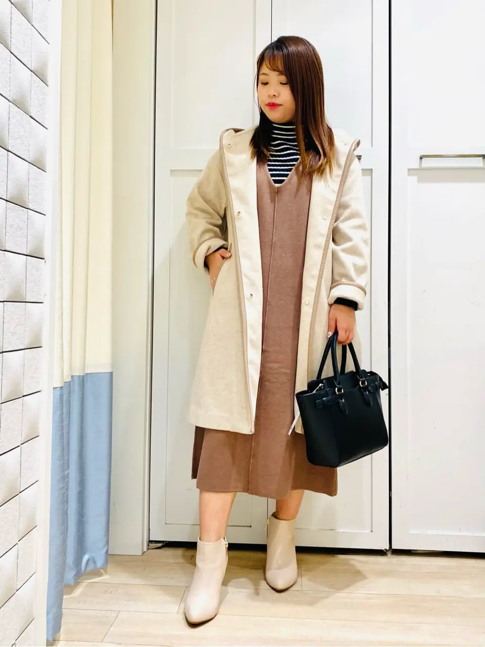 ANY SIS スタッフ コーディネート画像