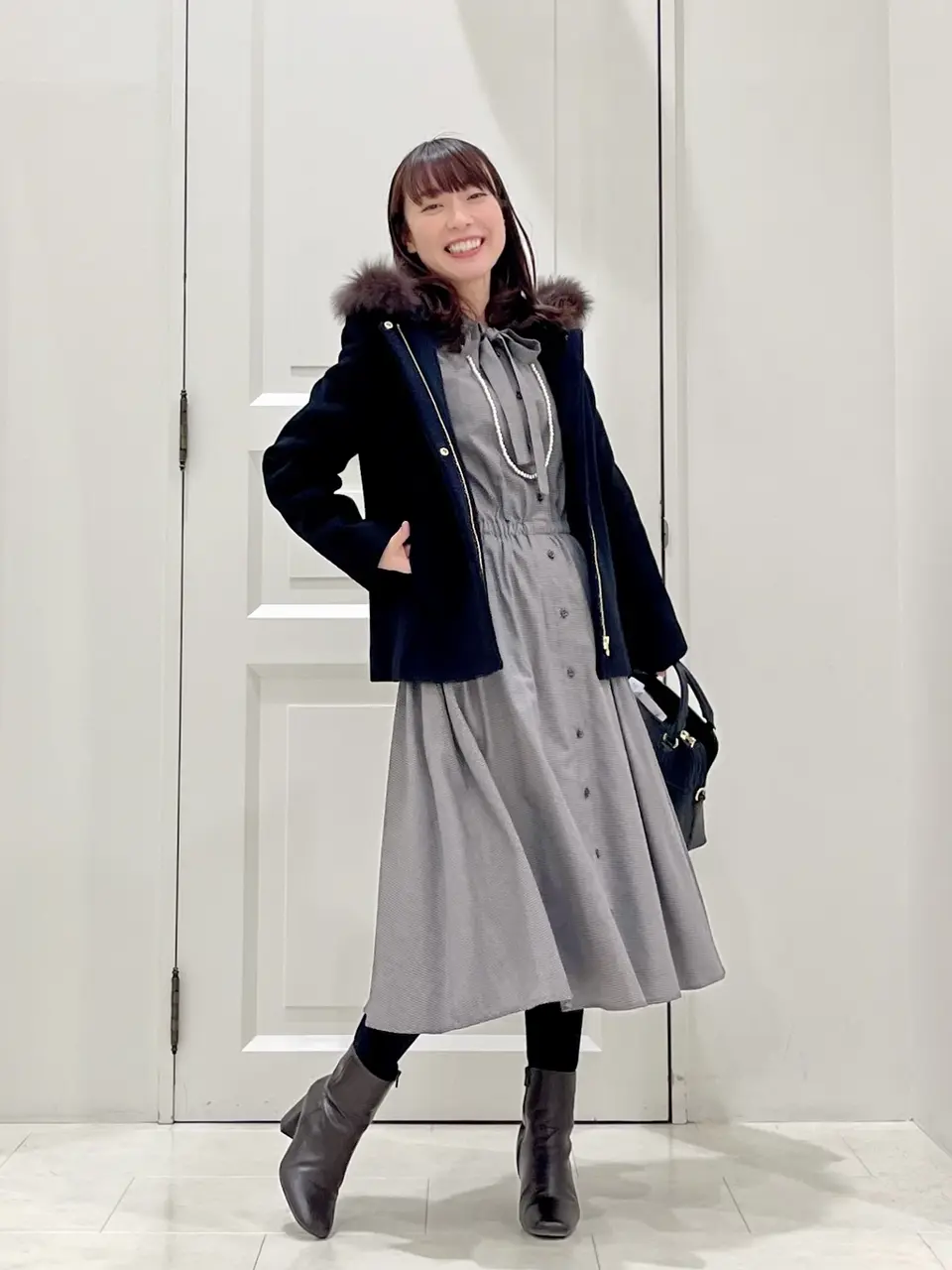 ANY SIS スタッフ コーディネート画像