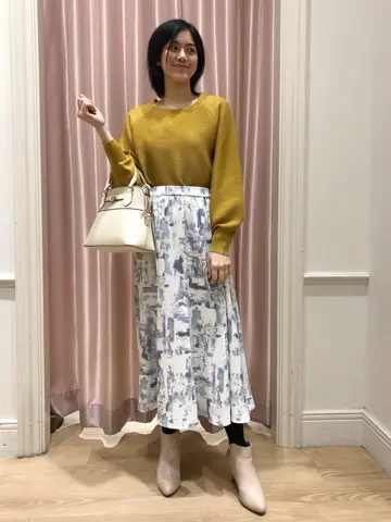 ANY SIS スタッフ コーディネート画像