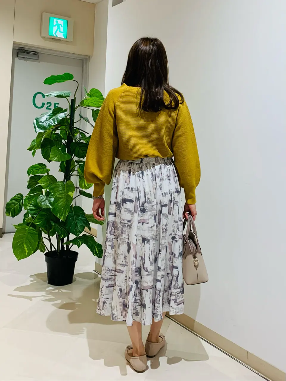 ANY SIS 石川 コーディネート画像