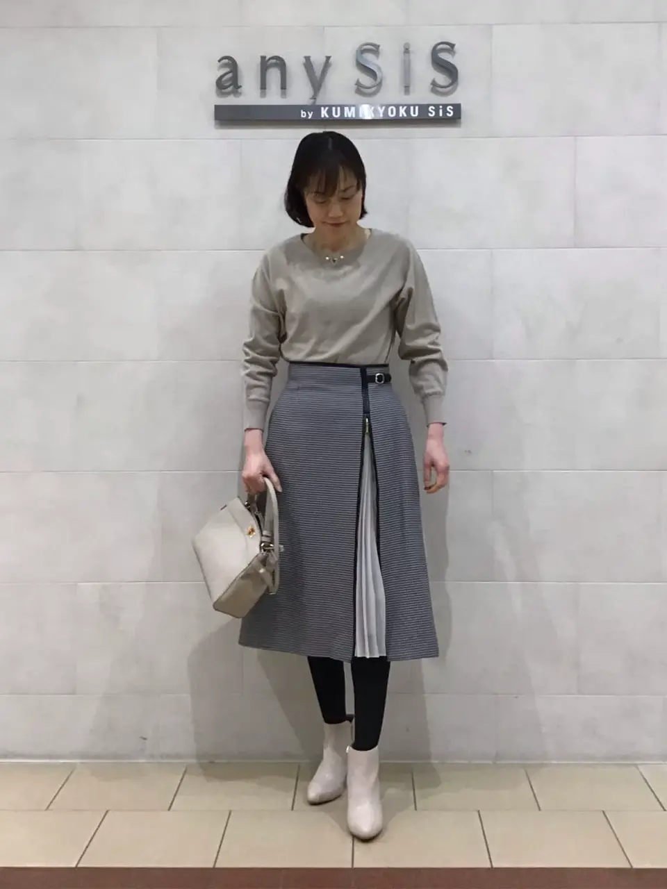 ANY SIS 髙橋 コーディネート画像