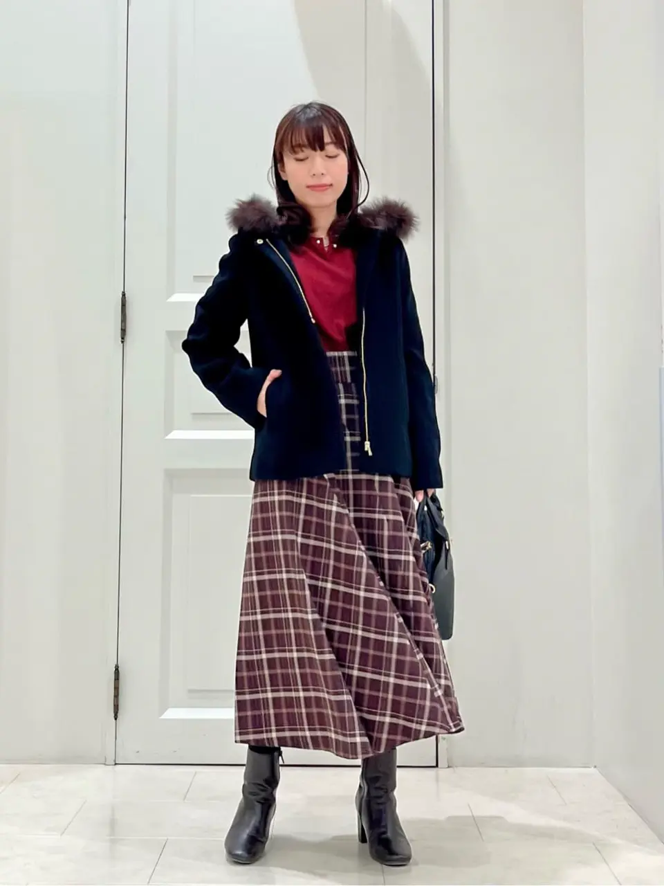 ANY SIS スタッフ コーディネート画像