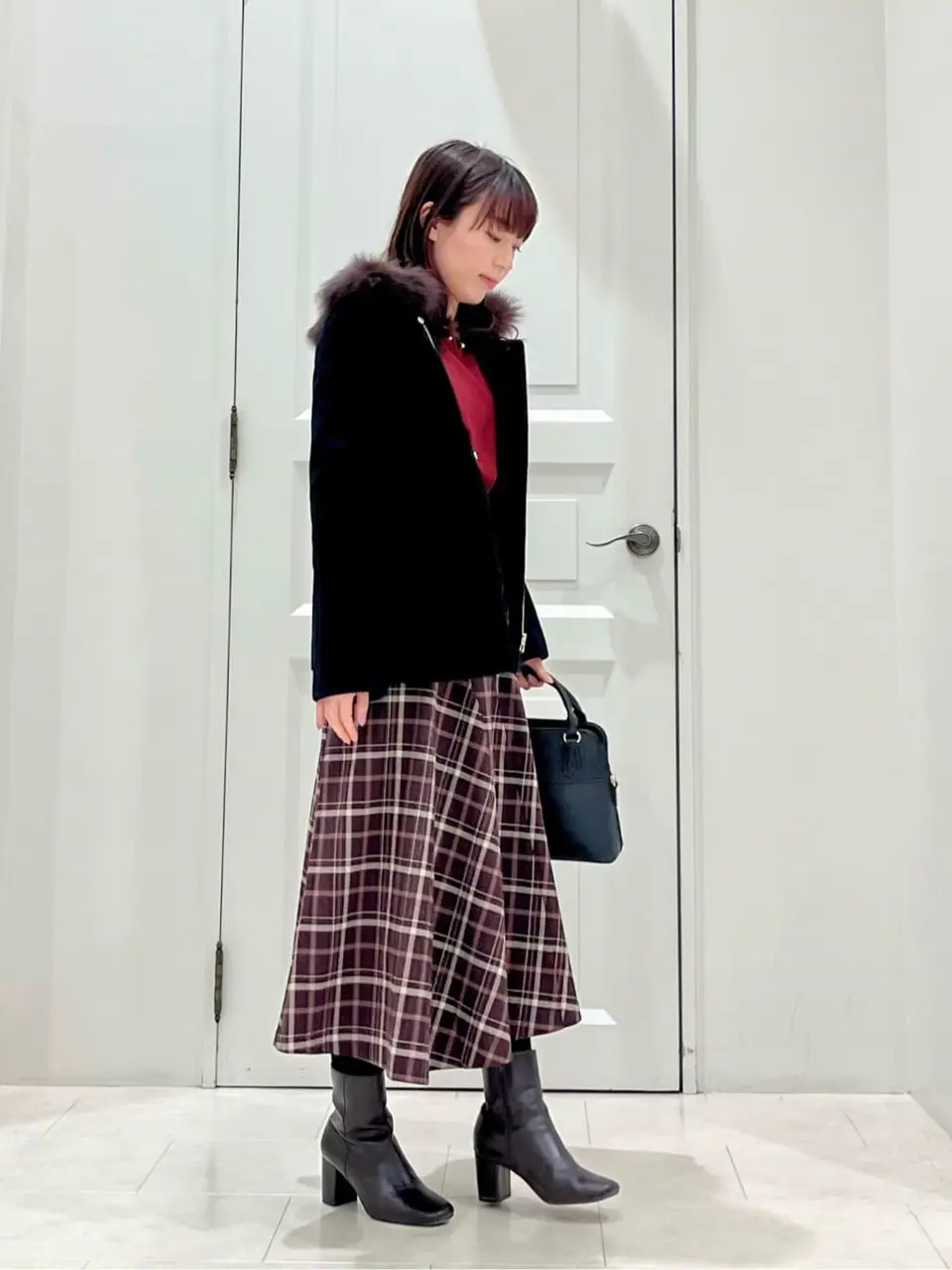 ANY SIS スタッフ コーディネート画像