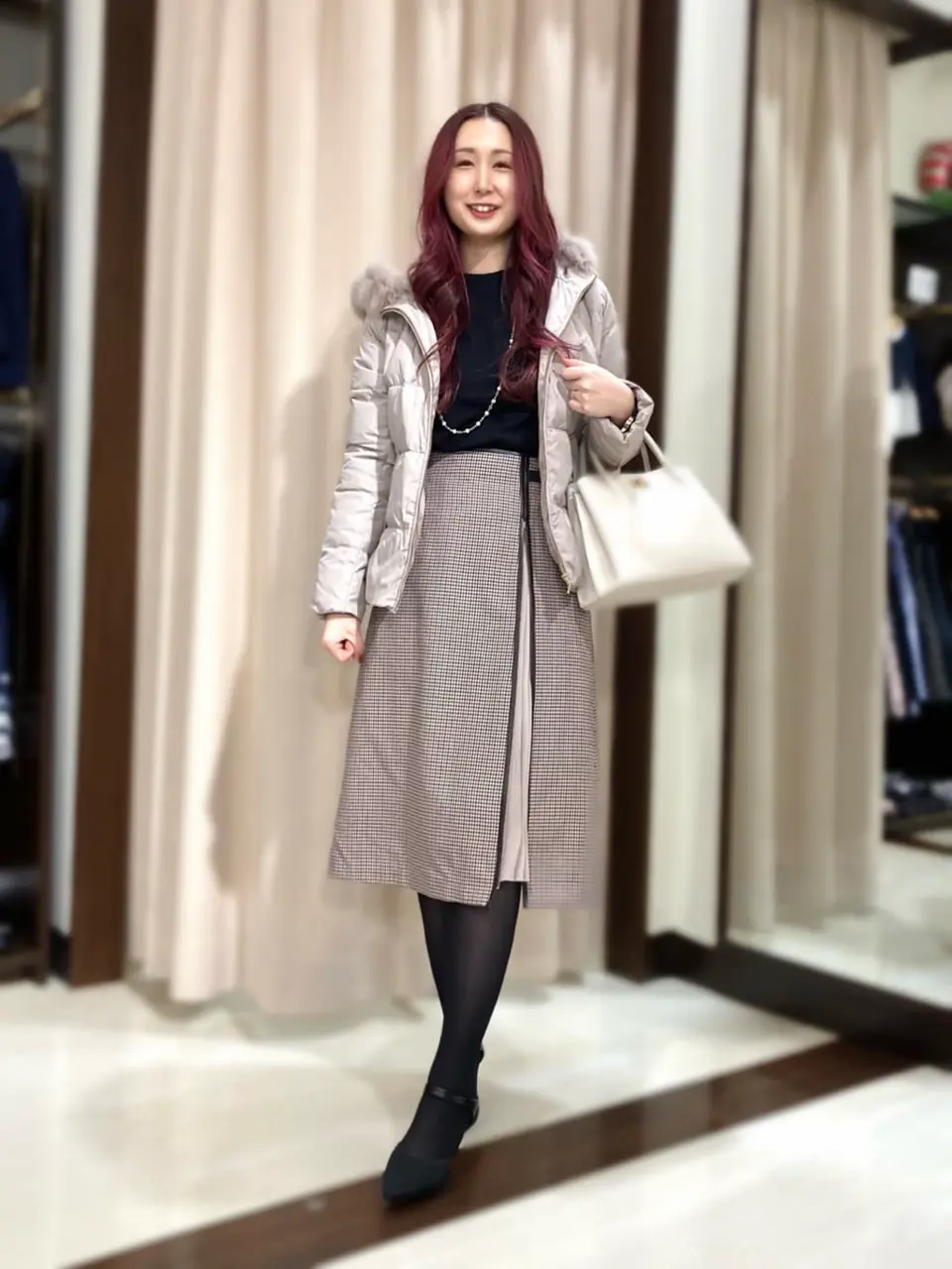 ANY SIS STAFF コーディネート画像