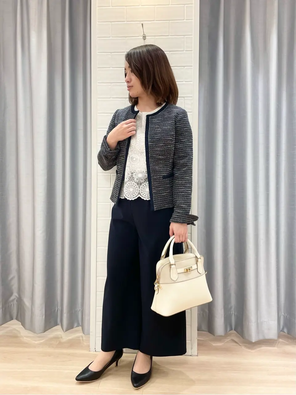 ANY SIS 丸岡 コーディネート画像